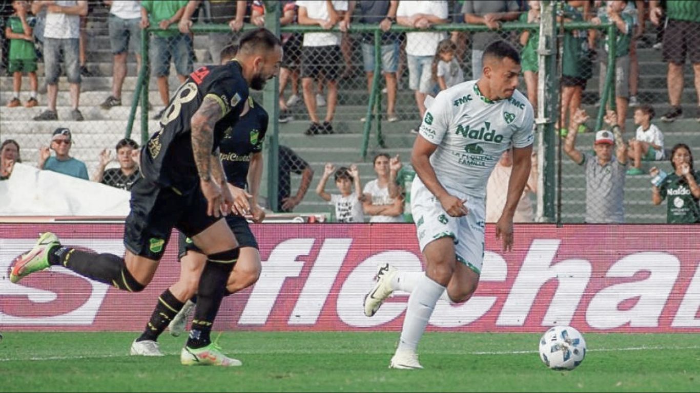 Copa de la Liga | Defensa y Justicia lo dio vuelta en un partidazo y venció a Sarmiento de Junín | GOLES