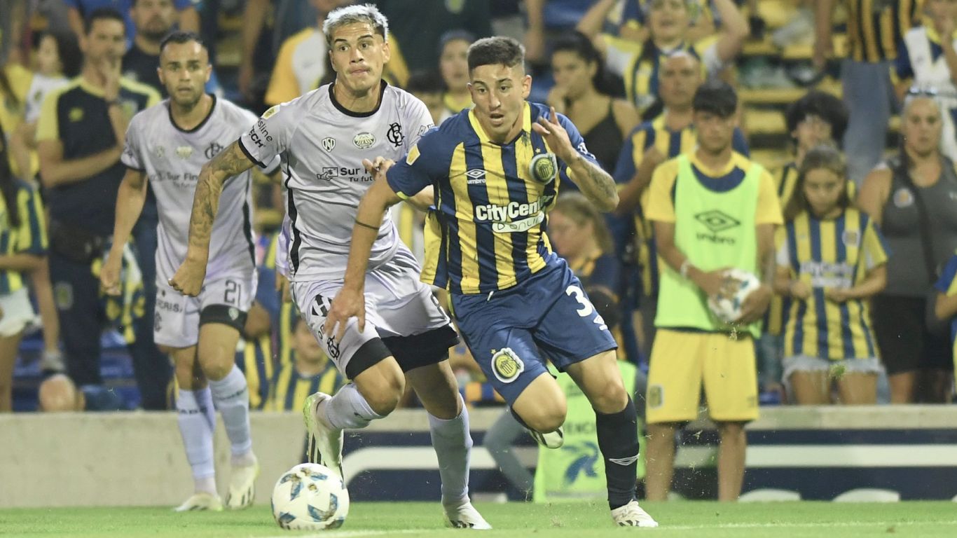 Copa de la Liga | «El Guapo» venció a Central y dio final al invicto del «Canalla» en Arroyito | GOLES