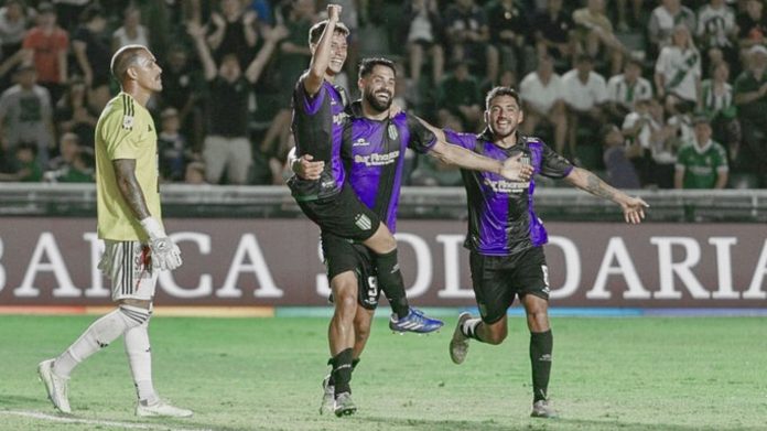 Banfield VS. Dep. Riestra Banfield VS. Dep. Riestra