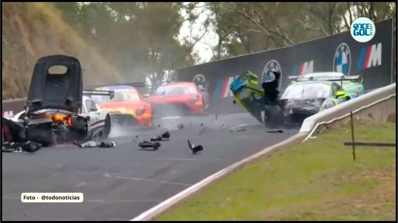 Impactante accidente en las «12 horas de Bathurst» en Australia, canguro atropellado y un violento choque | VIDEOS